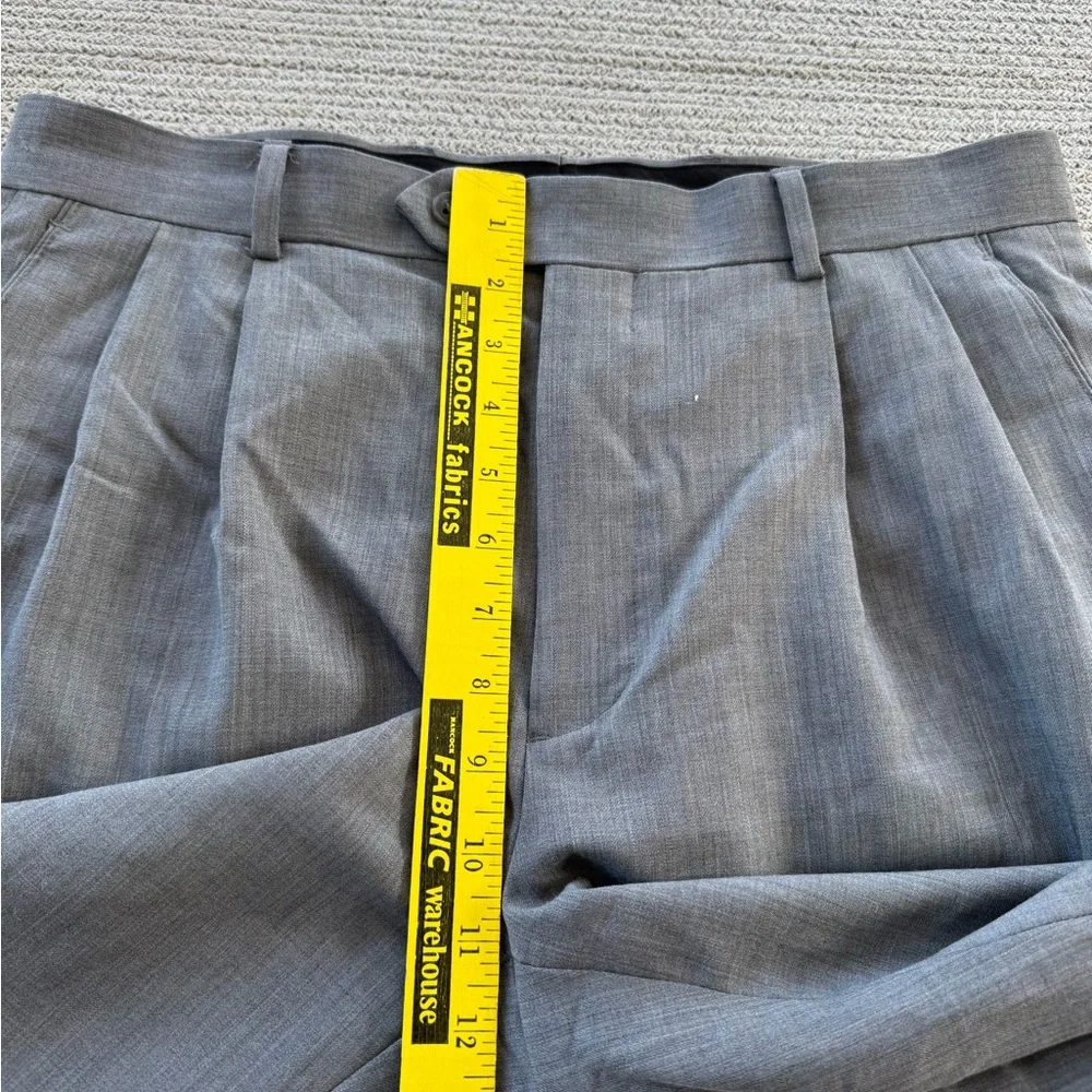 Joseph & Feiss Gray Wool Pleated Trousers Dress Pants Size 32
